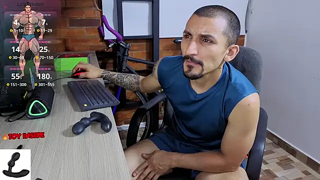 Snapshot of Marck_Muscle chatting on March 2026 11:54:02 PM Marck Muscle online show from March 2026 11:54:02 PM