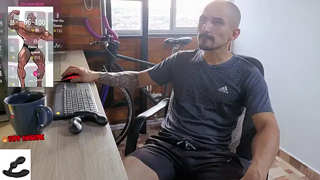 Marck Muscle online show from May 2026 10:17:01 PM