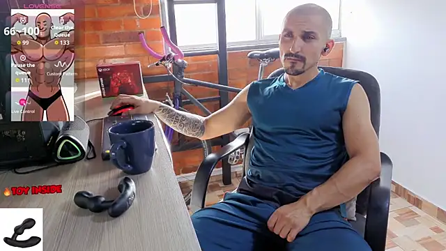 Marck Muscle online show from May 2026 09:12:02 PM