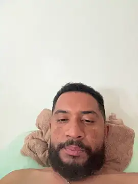 MiddlingAffluent online show from April 2026 12:55:02 PM