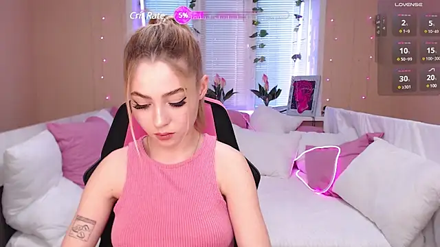 Snapshot of Tessa_Walker chatting on January 2025 09:24:02 AM Tessa Walker online show from January 2025 09:24:02 AM