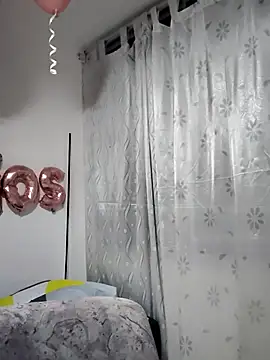 Snapshot of Mia_Adell_11 chatting on February 2025 04:47:01 AM Mia Adell 11 online show from February 2025 04:47:01 AM