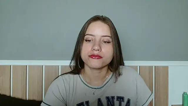 520 Loirex 741 online show from December 2025 01:02:01 AM