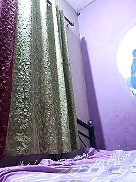 Snapshot of GlassBarge9 chatting on December 2024 07:22:01 PM GlassBarge9 online show from December 2024 07:22:01 PM