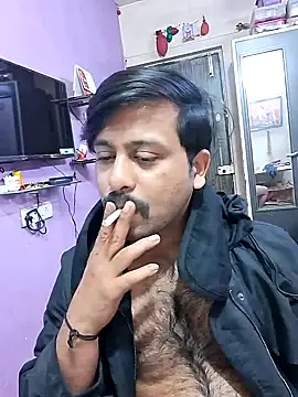 Snapshot of GlassBarge9 chatting on January 2025 08:21:01 PM GlassBarge9 online show from January 2025 08:21:01 PM