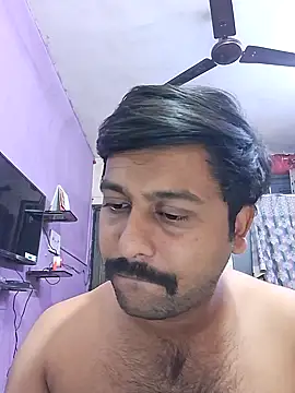 Snapshot of GlassBarge9 chatting on January 2025 10:27:01 PM GlassBarge9 online show from January 2025 10:27:01 PM