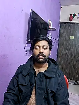 Snapshot of GlassBarge9 chatting on January 2025 05:21:02 PM GlassBarge9 online show from January 2025 05:21:02 PM