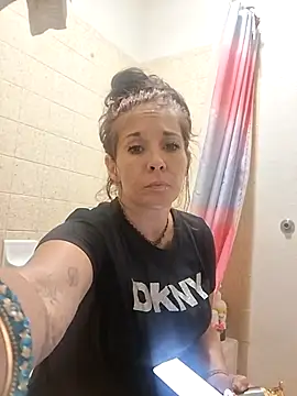gorgeous11 online show from July 2026 06:44:02 AM