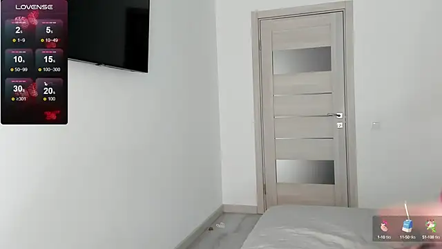 Snapshot of MCfly_11 chatting on January 2025 08:14:01 AM MCfly 11 online show from January 2025 08:14:01 AM