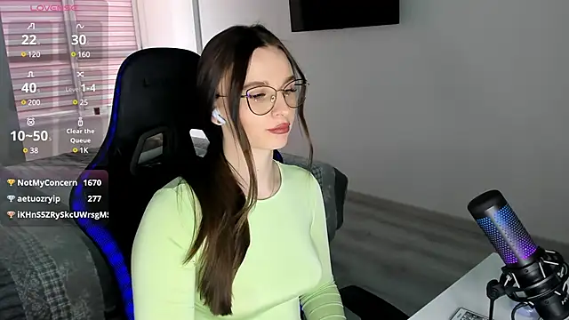 Snapshot of MCfly_11 chatting on March 2025 12:09:02 PM MCfly 11 online show from March 2025 12:09:02 PM