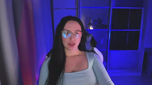 Snapshot of Christy_Calypso chatting on November 2025 03:34:01 PM Christy Calypso online show from November 2025 03:34:01 PM