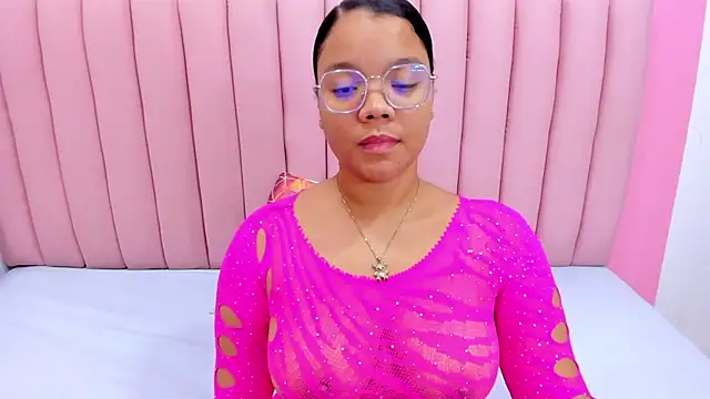 ISABELLA 020 online show from March 2025 12:19:02 PM