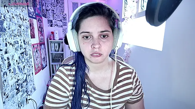 Vallolet Spencer online show from September 2025 10:35:02 PM