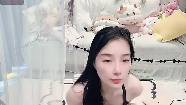 AKiKi711 online show from June 2026 04:47:02 AM