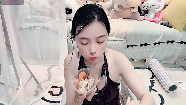 AKiKi711 online show from July 2026 07:23:02 AM