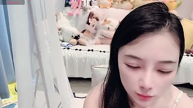 AKiKi711 online show from July 2026 05:11:01 AM