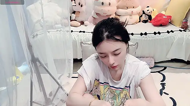 AKiKi711 online show from July 2026 04:54:02 AM
