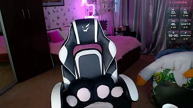 Sidney blush online show from February 2026 03:49:02 AM