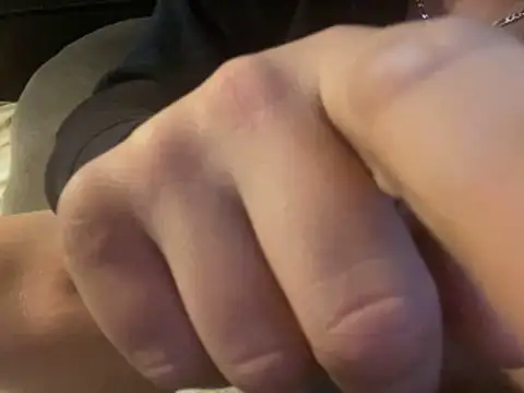 kiksnap-meistro5 online show from December 2025 09:27:01 AM