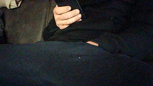 kiksnap-meistro5 online show from April 2026 07:28:01 PM