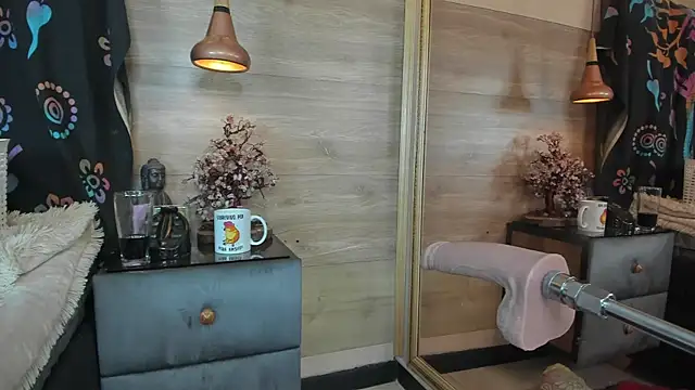 Snapshot of Cori_Paige chatting on September 2025 04:17:02 AM Cori Paige online show from September 2025 04:17:02 AM