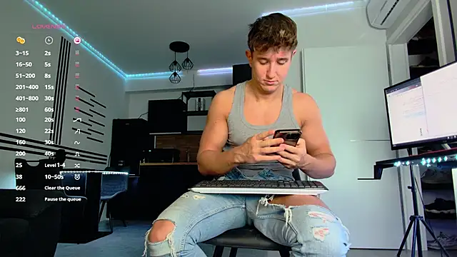 ChristianLevine  online show from March 2025 01:24:01 AM