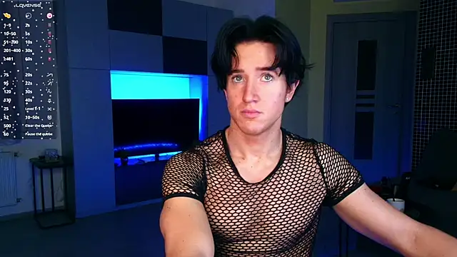 ChristianLevine  online show from May 2026 04:39:01 AM