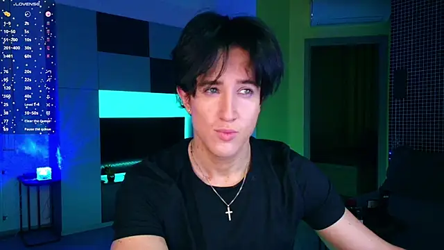 ChristianLevine  online show from June 2026 08:14:02 PM