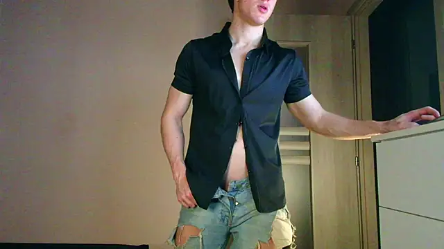 ChristianLevine  online show from July 2026 04:07:01 AM
