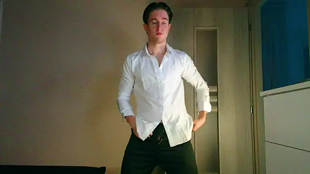 ChristianLevine  online show from July 2026 07:41:01 PM