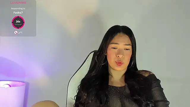 bella hadid1  online show from February 2025 11:44:02 AM