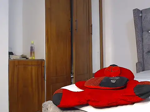 Snapshot of chococreamie chatting on March 2025 09:15:02 PM chococreamie online show from March 2025 09:15:02 PM