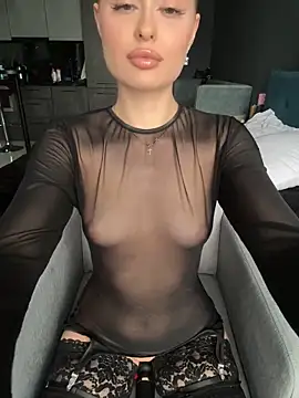 Sweet  Milly online show from February 2025 02:46:02 PM