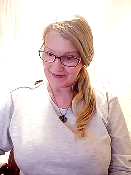 irinamaux online show from February 2025 06:54:01 AM