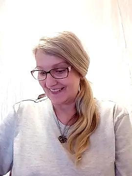 irinamaux online show from February 2025 10:20:02 AM