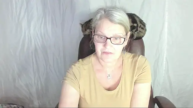 irinamaux online show from March 2025 06:12:02 AM