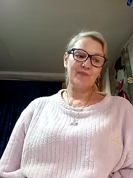 irinamaux online show from April 2026 04:37:01 AM