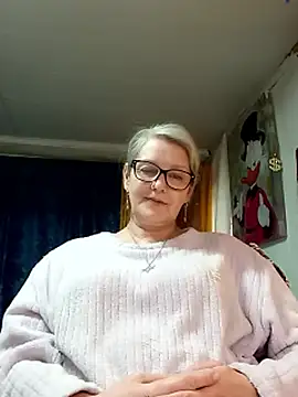 irinamaux online show from April 2026 12:29:02 PM