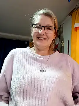 irinamaux online show from April 2026 07:13:02 AM