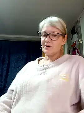 irinamaux online show from May 2026 04:35:02 PM
