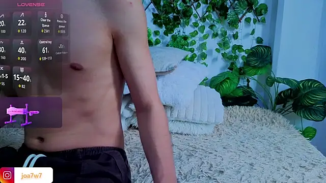 Snapshot of Levii_Ackermann chatting on September 2025 07:14:02 PM Levii Ackermann online show from September 2025 07:14:02 PM