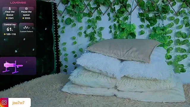 Snapshot of Levii_Ackermann chatting on September 2025 02:07:02 PM Levii Ackermann online show from September 2025 02:07:02 PM