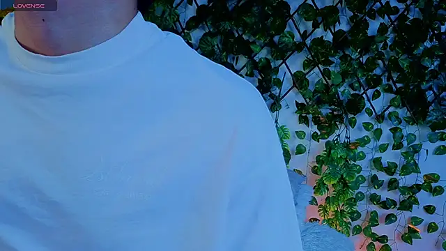 Snapshot of Levii_Ackermann chatting on September 2025 02:55:01 PM Levii Ackermann online show from September 2025 02:55:01 PM