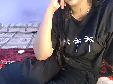 Snapshot of Freya_nia chatting on December 2024 03:12:01 PM Freya nia online show from December 2024 03:12:01 PM