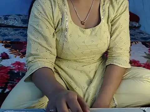 Snapshot of Freya_nia chatting on December 2024 01:16:02 PM Freya nia online show from December 2024 01:16:02 PM