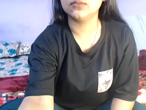 Snapshot of Freya_nia chatting on December 2024 02:15:01 PM Freya nia online show from December 2024 02:15:01 PM