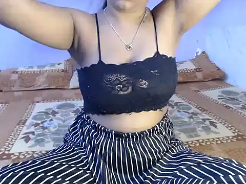 Snapshot of Freya_nia chatting on December 2024 09:39:02 AM Freya nia online show from December 2024 09:39:02 AM