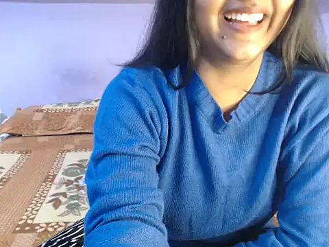 Snapshot of Freya_nia chatting on December 2024 03:47:02 PM Freya nia online show from December 2024 03:47:02 PM