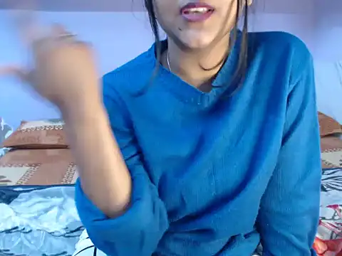 Snapshot of Freya_nia chatting on December 2024 03:53:02 PM Freya nia online show from December 2024 03:53:02 PM