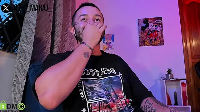 Snapshot of Alex_maraj chatting on November 2025 10:54:01 PM Alex maraj online show from November 2025 10:54:01 PM